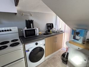 Photo 14- click for photo gallery